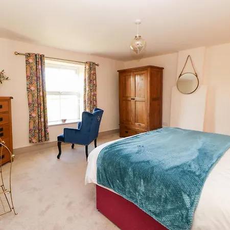 56 The * Richmond (North Yorkshire)